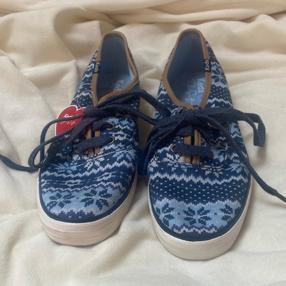 KEDS Taylor Swift Edition Sneakers - Picture 2 of 7